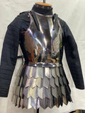 Cuiras with scale skirt