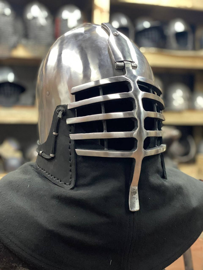 Heraldic Wolf ribs bacinet – Master Uley