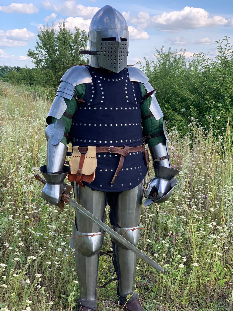 Simple armor set “Georg” (tempered steel) – Master Uley