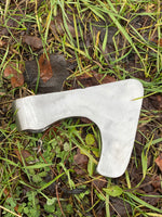 One hand axe