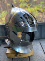 Heavy armet with chain faceplate mask