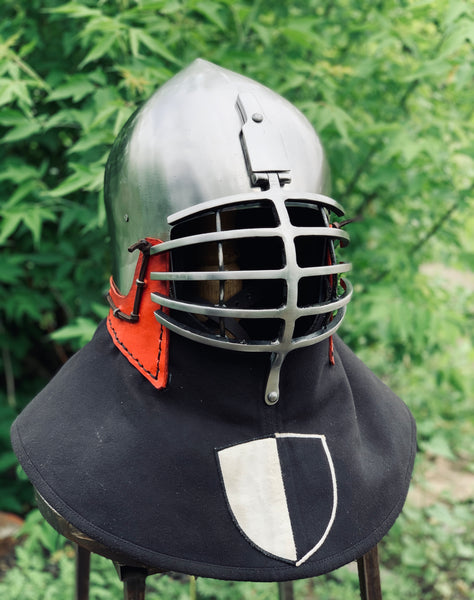 Heraldic bacinet Wolf ribs – Master Uley