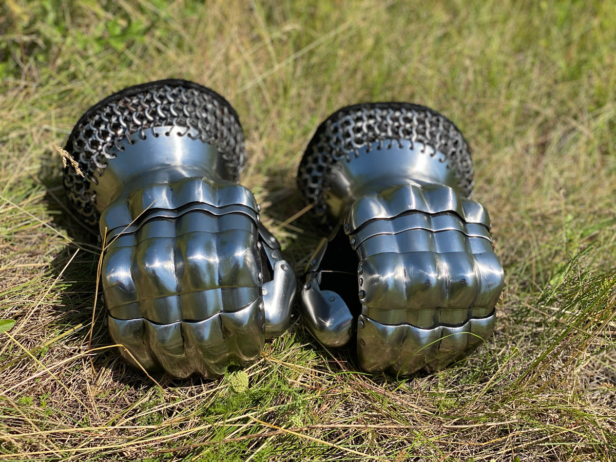 Khorasan gauntlets type 2 – Master Uley